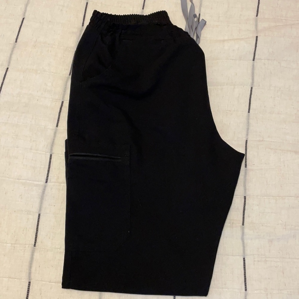 Figs Black Straight Leg Scrub Pants